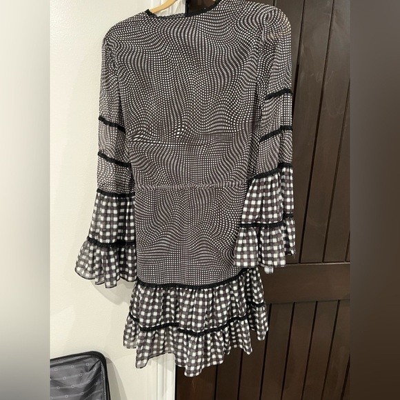 JONATHAN Simkhai feminine sheer bell sleeve lace trim Dress size small - Picture 7 of 13